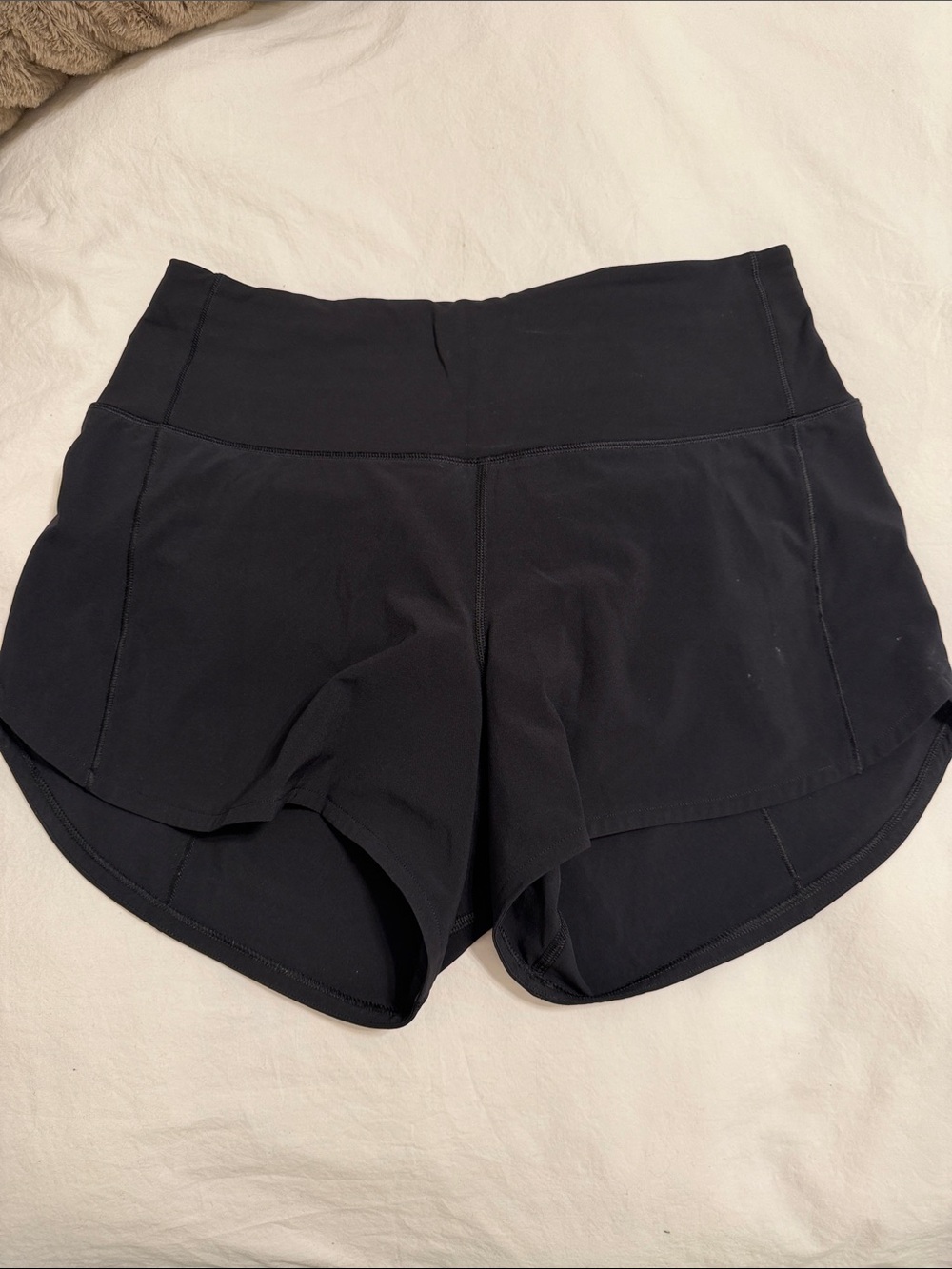 lululemon athletica Black Active Run Shorts speed up shorts HR - 2.5 inseam